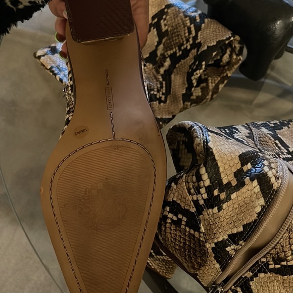 Women’s Vince Canute snake skin over the knee boots - Picture 3 of 11